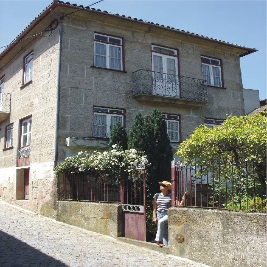 Casa da Aldeia + Propriedades rústicas na zona envolvente