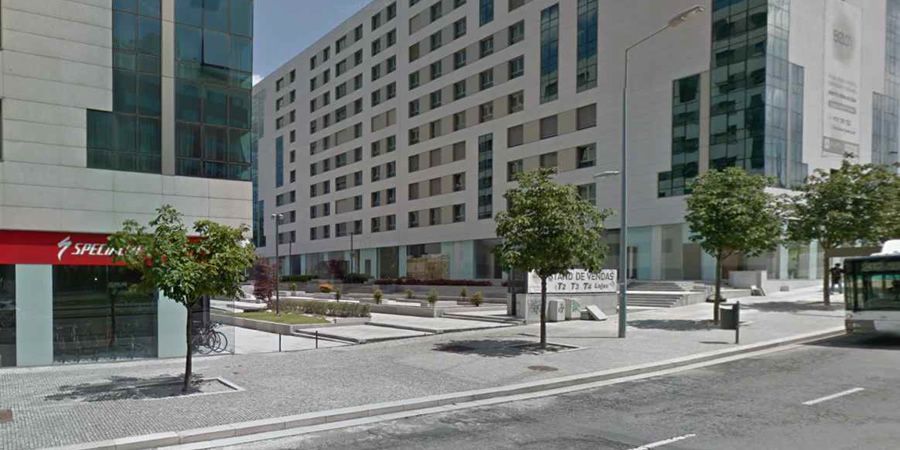 Loja na Avenida do Bessa